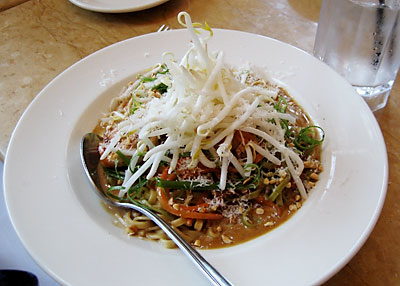 Pasta Thai chicken