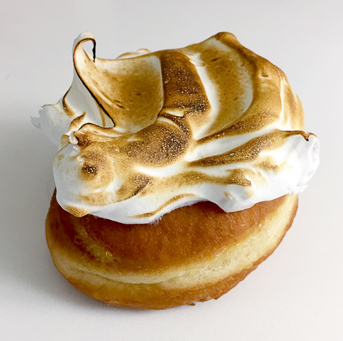 Lemon meringue doughnut